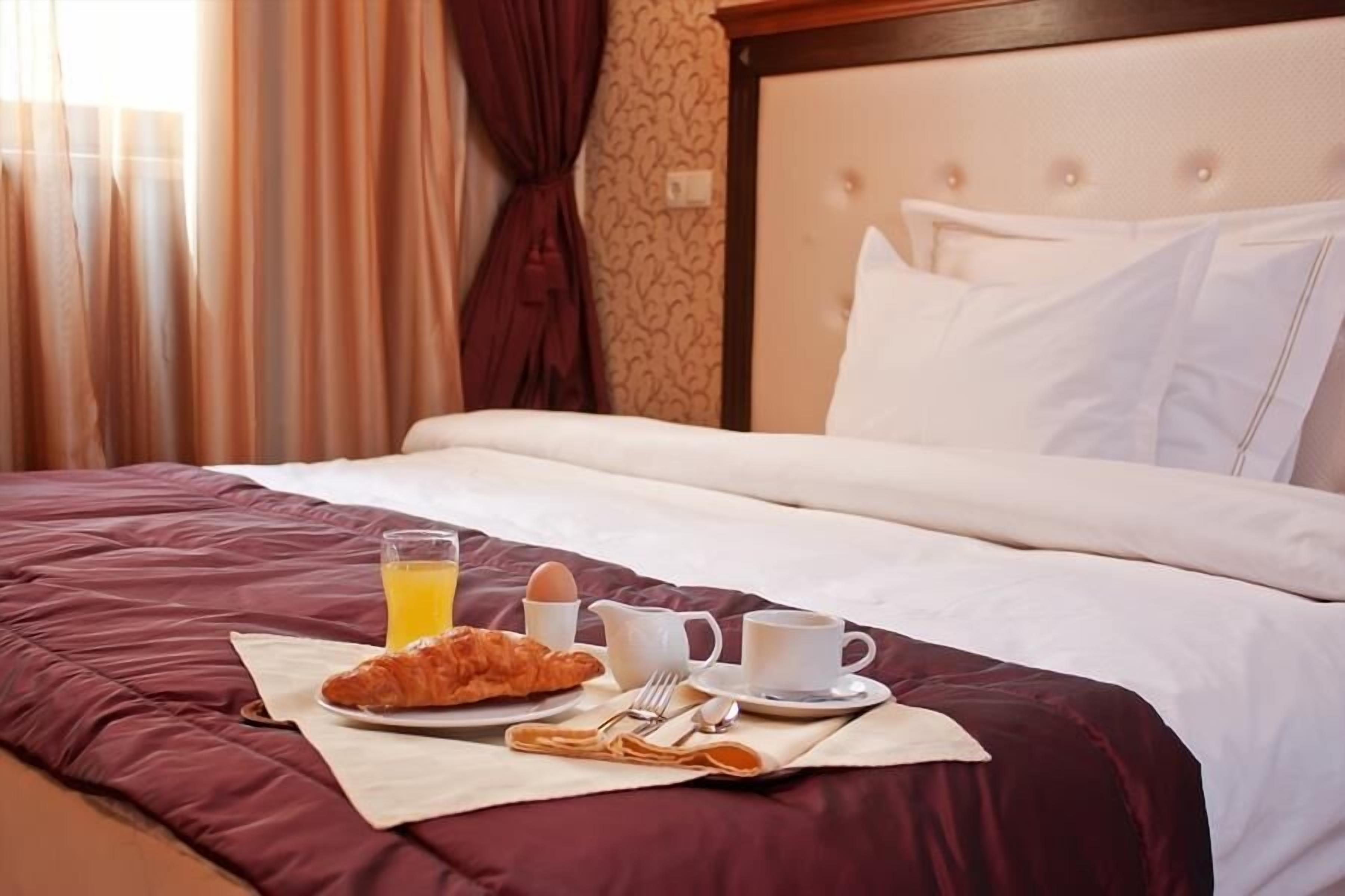 Best Western Plus Bristol Hotel — Photos 2